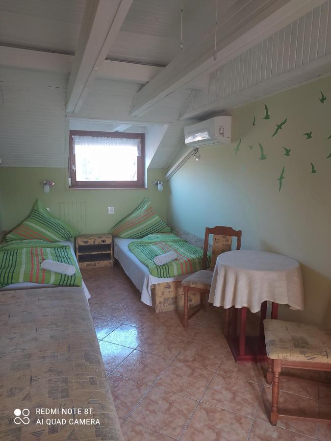 Apartmanhaz Gabriella Harkány Exteriör bild